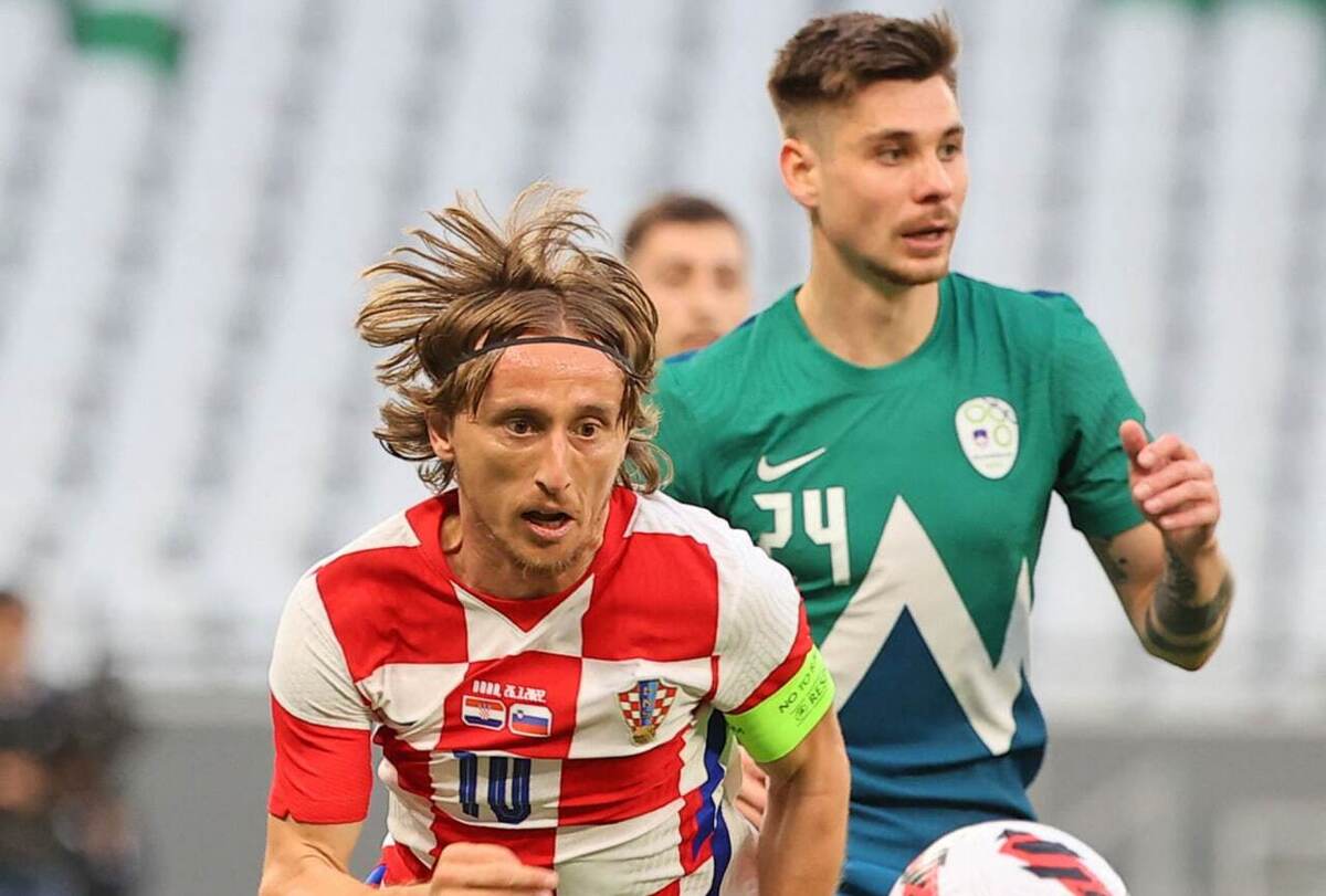 تمایل پرسپولیس به خرید مدافع چپ اروپایی تمایل پرسپولیس به خرید مدافع چپ اروپایی