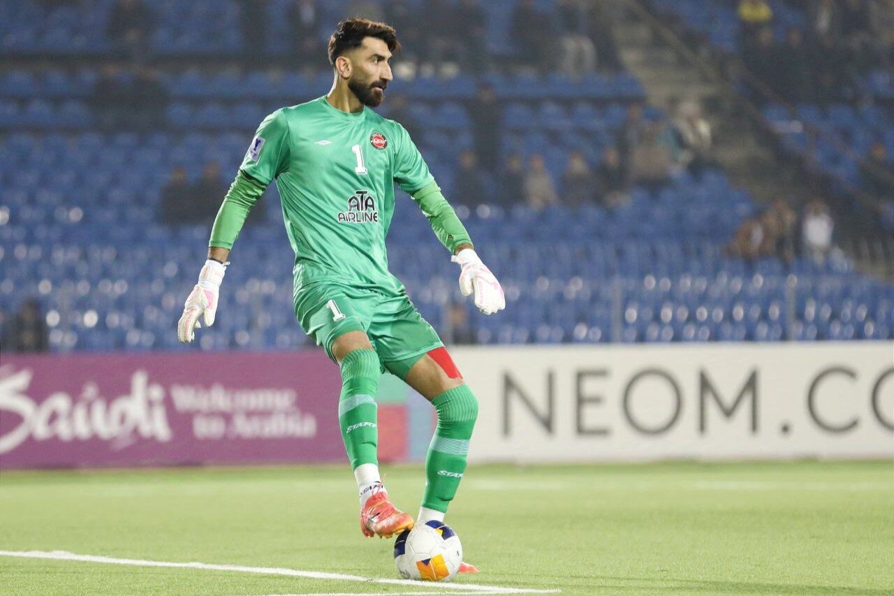 واکنش علیرضا بیرانوند پس از قهرمانی تراکتور در سوپرجام / عکس