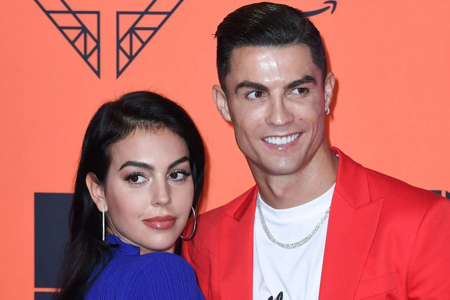 کریستیانو رونالدو از جورجینا رودریگز خواستگاری کرد