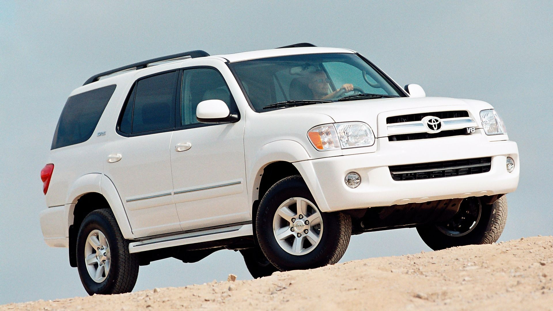 2-2006-toyota-sequoia-sr5-1