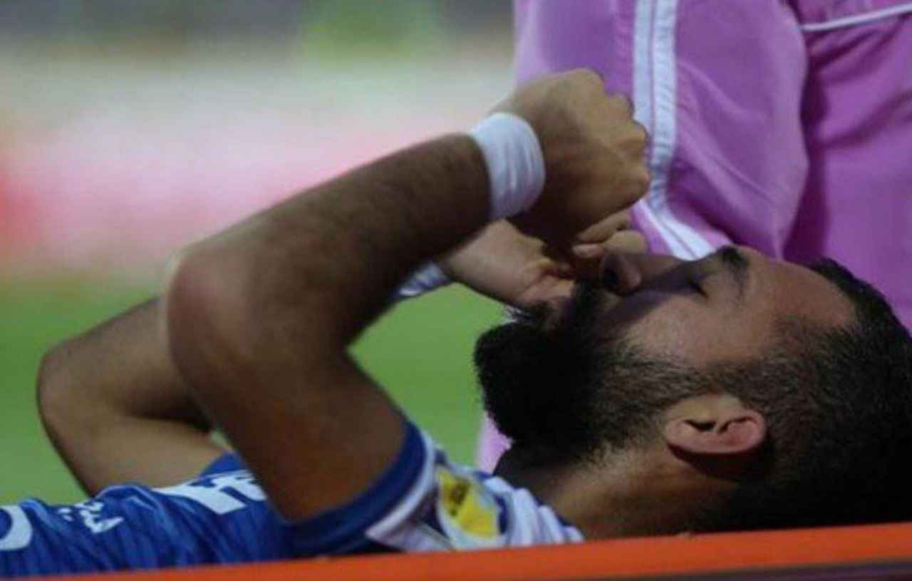 روزبه چشمی هم رباط داد!