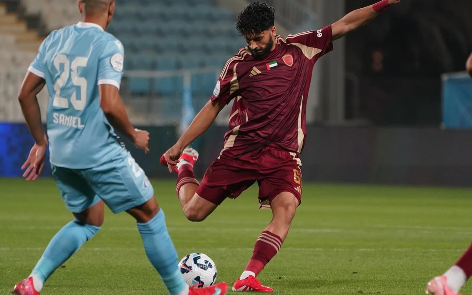 استقلال و شرایط سخت جذب یک لژیونر در خط هافبک