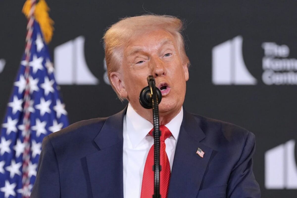 انبیسی: ترامپ به زلنسکی اطلاع داده که با پوتین دیدار خواهد کرد تا آتشبس در اوکراین را تضمین کند / او به رهبران اروپایی گفته که در دیدار با پوتین قصد ندارد درباره تقسیم احتمالی اراضی گفتوگو کند انبیسی: ترامپ به زلنسکی اطلاع داده که با پوتین دیدار خواهد کرد تا آتشبس در اوکراین را تضمین کند / او به رهبران اروپایی گفته که در دیدار با پوتین قصد ندارد درباره تقسیم احتمالی اراضی گفتوگو کند