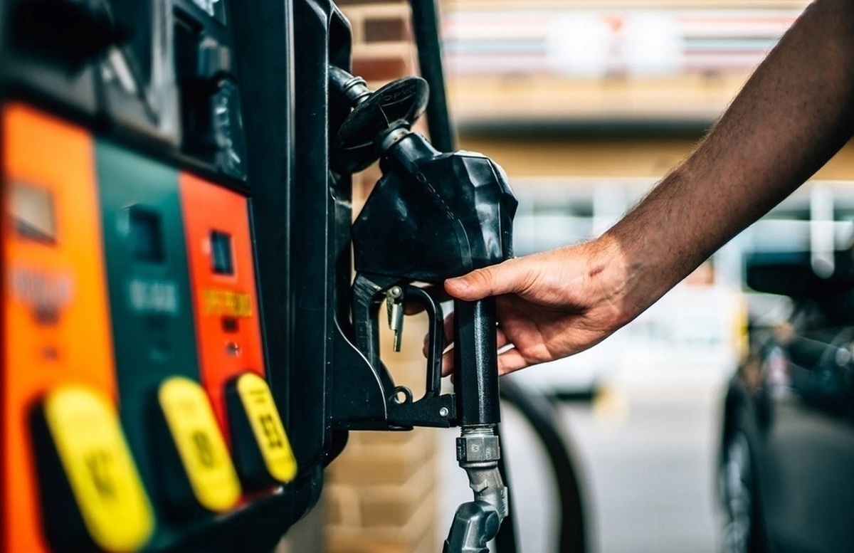 خبر مهم از حذف یارانه بنزین سه دهک/ مردم بخوانند