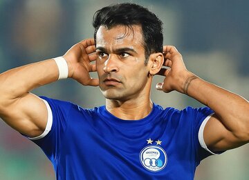 استقلال در انتظار عقد قرارداد با عیسی آل کثیر استقلال در انتظار عقد قرارداد با عیسی آل کثیر