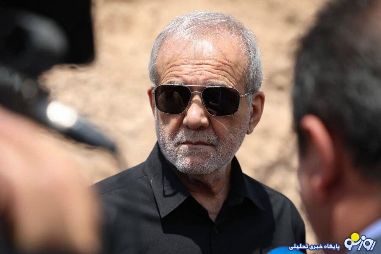 تندروها در حدی نیستند که بخواهند حرف از عدم کفایت پزشکیان بزنند! تندروها در حدی نیستند که بخواهند حرف از عدم کفایت پزشکیان بزنند!