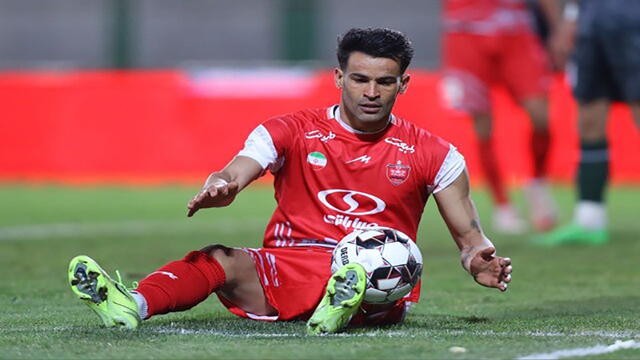 کارت بازی آل کثیر برای استقلال صادر نشده است کارت بازی آل کثیر برای استقلال صادر نشده است