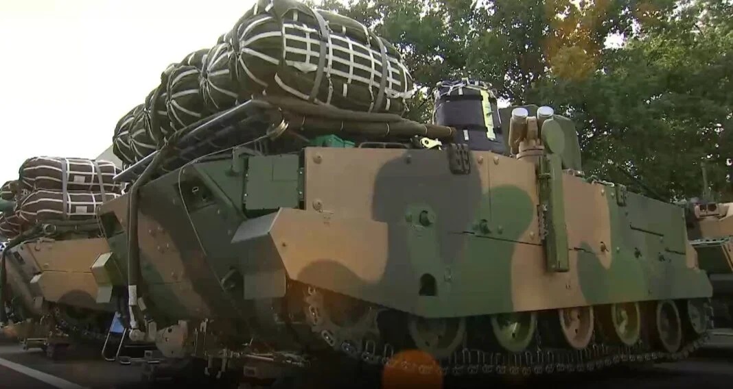 China-to-unveil-new-airborne-vehicles-at-military-parade3