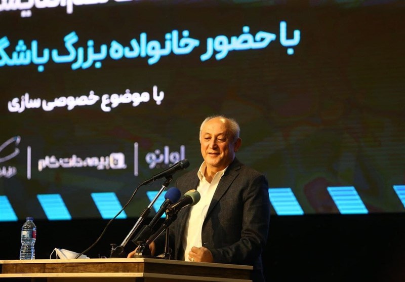 فریبا: سحرخیزان ۳۰ درصد از هزینه انتقالش را حلال کرد/ باشگاه با خانم سخنگو برخورد کند