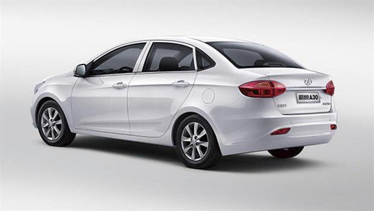 اختلاف قیمت کارخانه و بازار خودروهای جک / معامله کدام مدل ها سودآور است؟ + جدول مرداد ۱۴۰۴