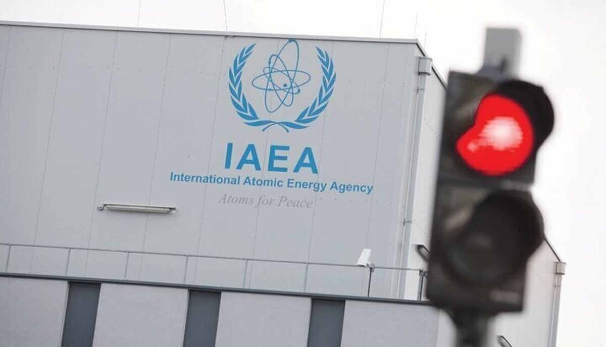 آسوشیتدپرس: مقامات آژانس بینالمللی انرژی اتمی امروز در وین با مقامات ایرانی دیدار میکنند / بازگرداندن دسترسی آژانس به تاسیسات اتمی ایران بخش کلیدی این مذاکرات است آسوشیتدپرس: مقامات آژانس بینالمللی انرژی اتمی امروز در وین با مقامات ایرانی دیدار میکنند / بازگرداندن دسترسی آژانس به تاسیسات اتمی ایران بخش کلیدی این مذاکرات است