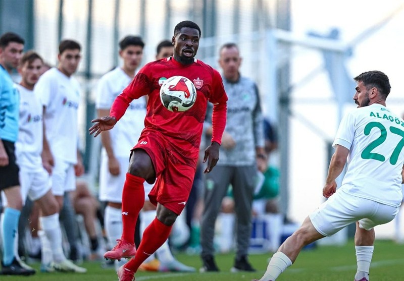 اوریه: با پرسپولیس تمرین می‌کنم؛ هیچ خبر خاصی هم نیست