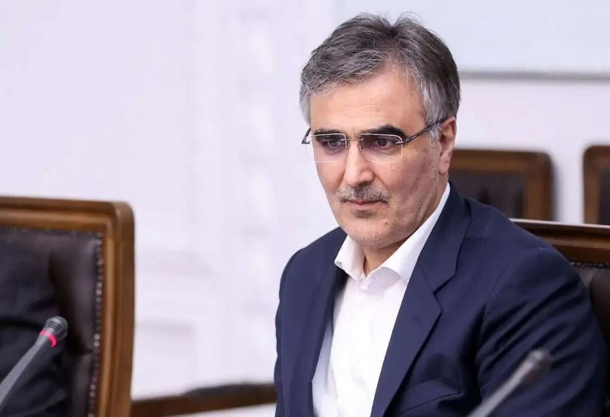 نرخ رسمی ارز تغییر می‌کند؟ رئیس بانک مرکزی پاسخ داد