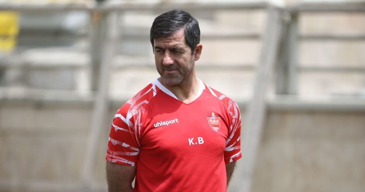 آقا کریم چهره خاص نیمکت پرسپولیس آقا کریم چهره خاص نیمکت پرسپولیس