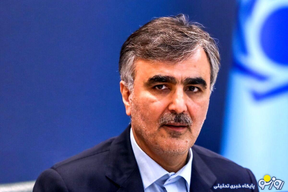 فرزین می‌ماند یا برکنار می‌شود؟