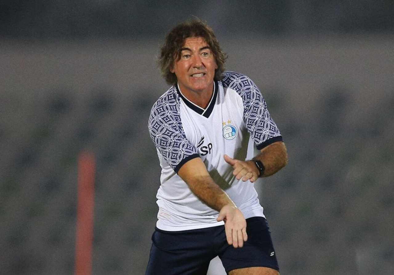 ریکاردو ساپینتو دوباره نقره داغ شد؛ جریمه سرمربی استقلال به یک دلیل