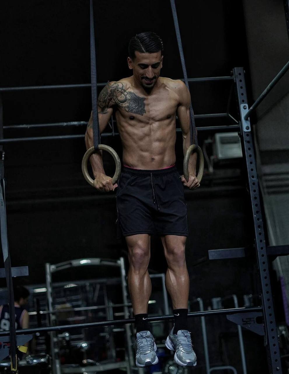 عکس | عضلات ستاره استقلال در حد مستر المپیا!