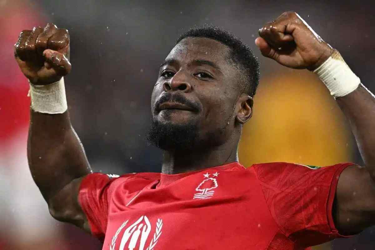 دفاع مینو محرز از سرژ اوریه؛ بازیکن پرسپولیس منعی برای بازی ندارد! دفاع مینو محرز از سرژ اوریه؛ بازیکن پرسپولیس منعی برای بازی ندارد!