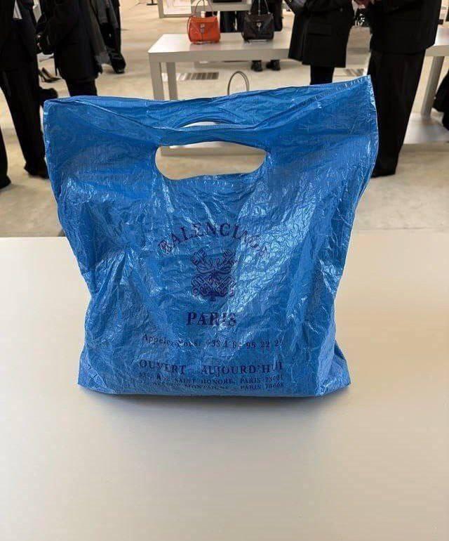 photo_2025-09-12_00-52-54