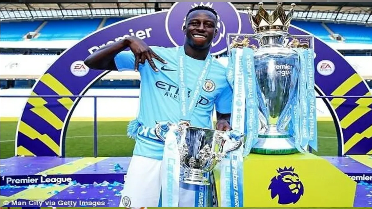 سنگ بزرگ بازیکن سابق منچسترسیتی جلوی پای پرسپولیس