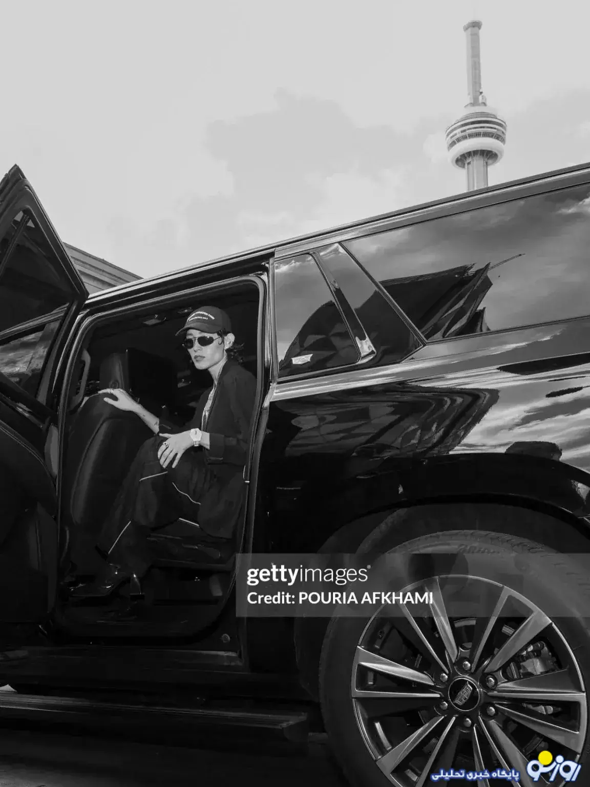 خانم فرشته حسینی همسر آقای نوید محمد زاده لطفا توضیح دهید پناهنده شده‌اید یا خیر؟