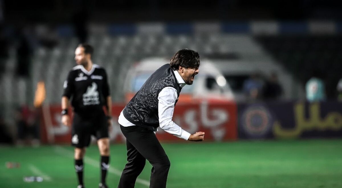 ۲ پنالتی استقلال اشتباه بود! / توپ اول به دست چشمی برخورد کرد