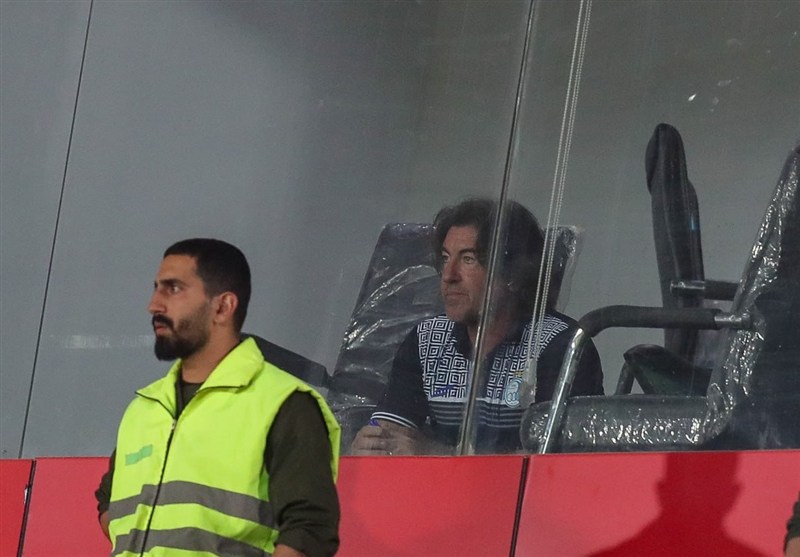 ساپینتو فعلاً در استقلال ماندنی است