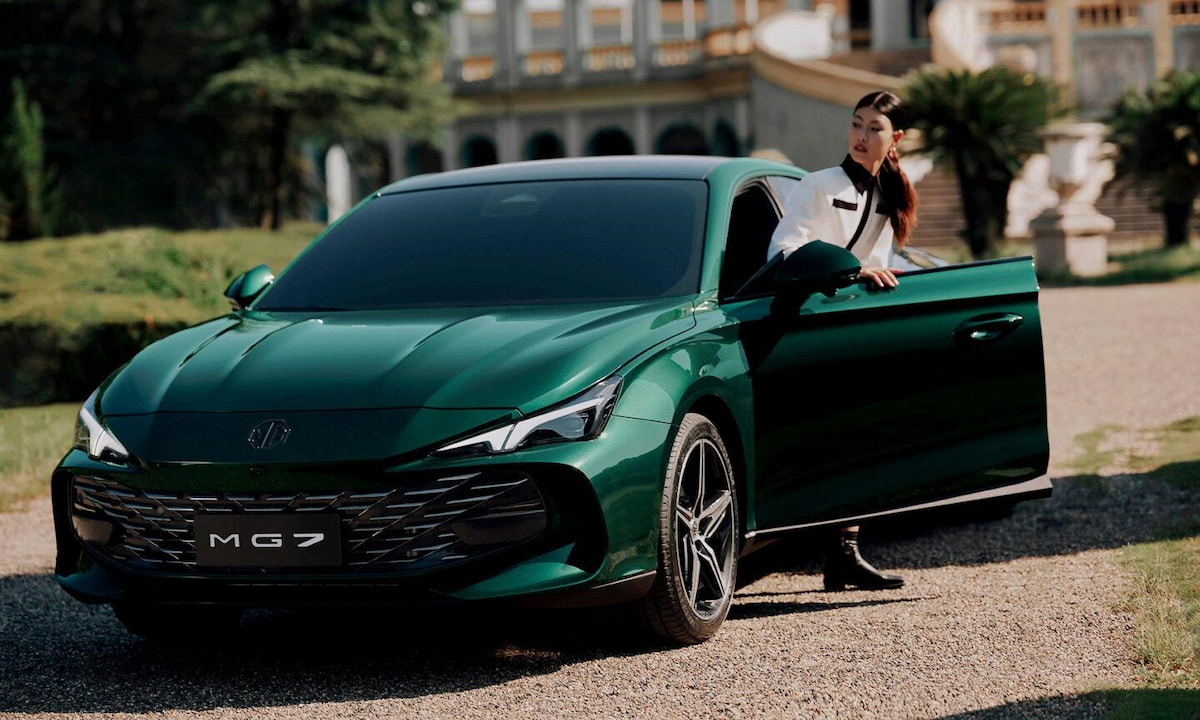 MG7-sports-sedan-6
