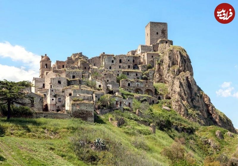 photo_5866199713542424498_y