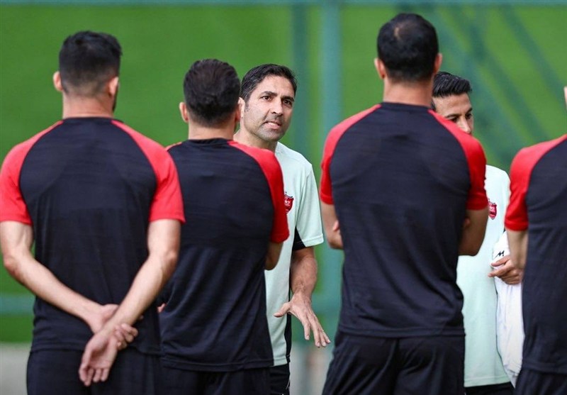 هاشمیان در تعطیلات مهاجم مدنظرش را به باشگاه معرفی می‌کند