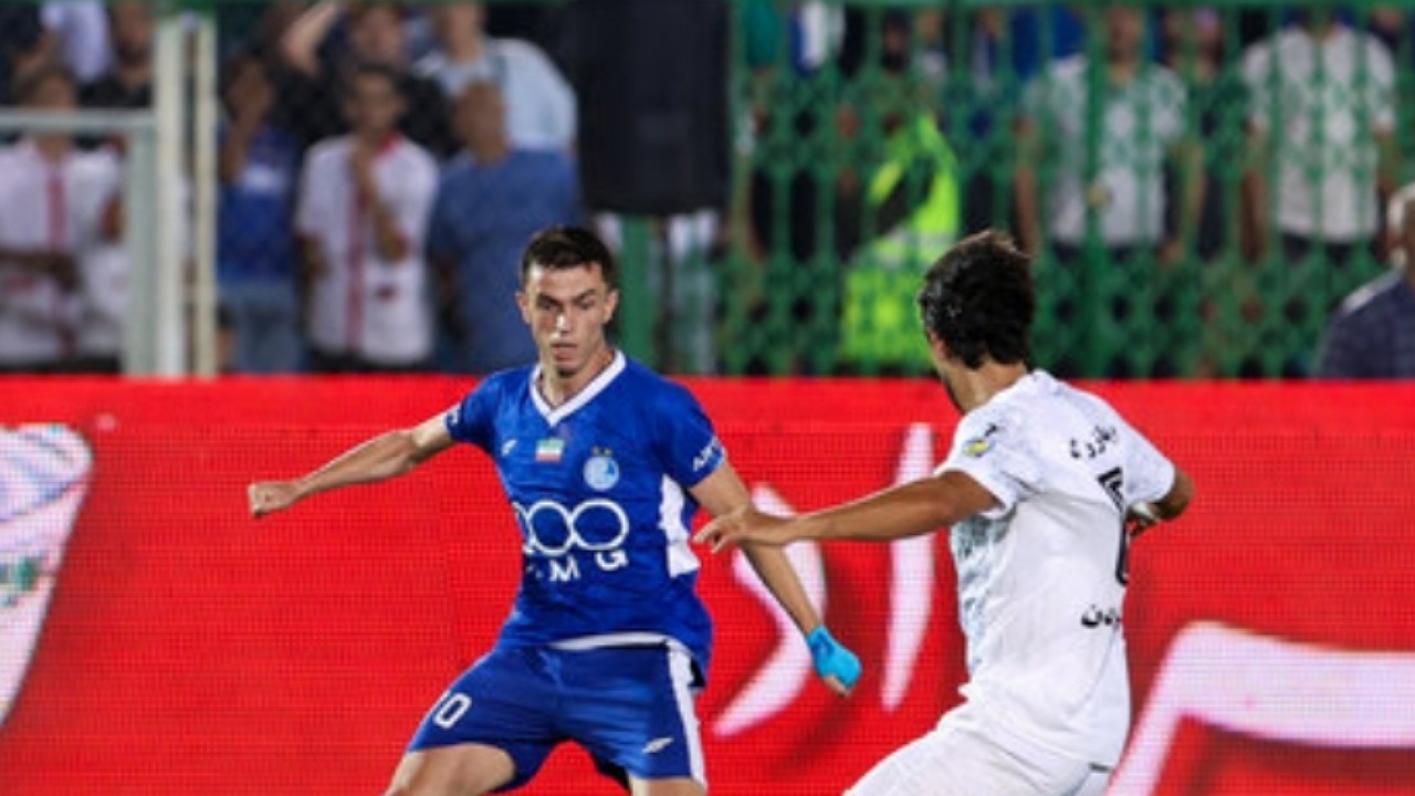 وینگر استقلال به تیم ملی آلبانی دعوت شد