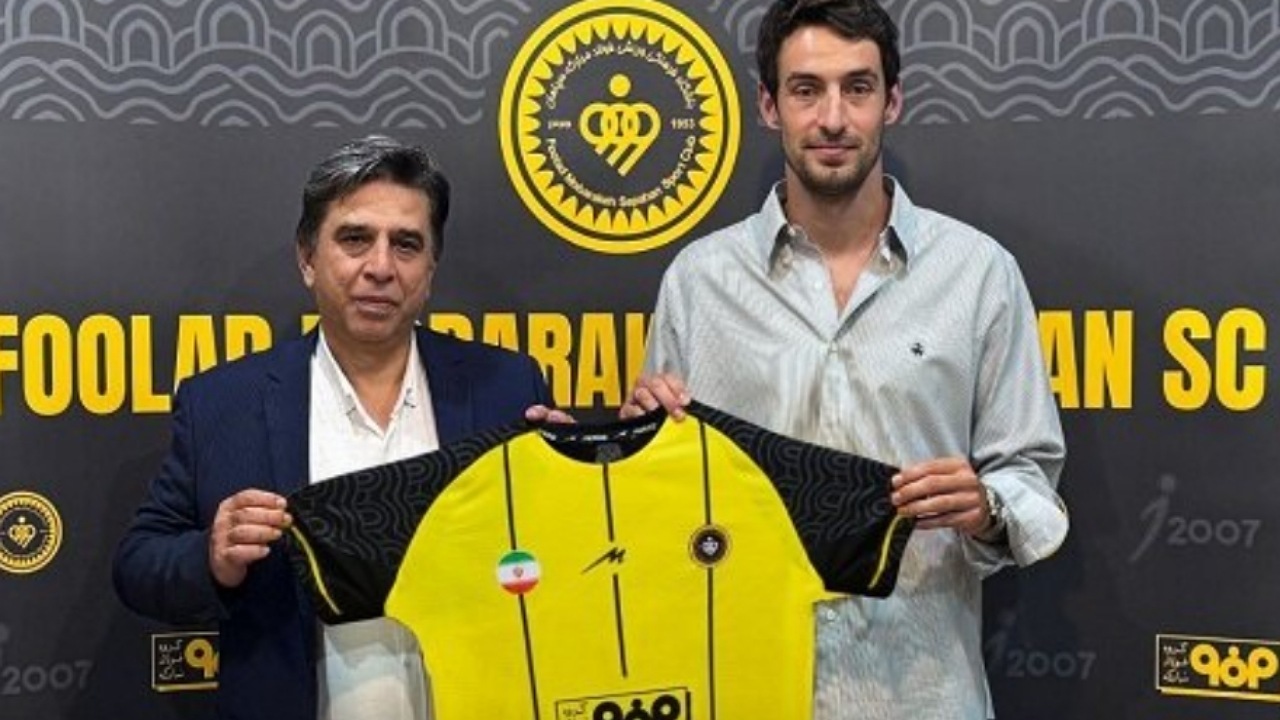 مدافع پرسپولیس به سپاهان پیوست