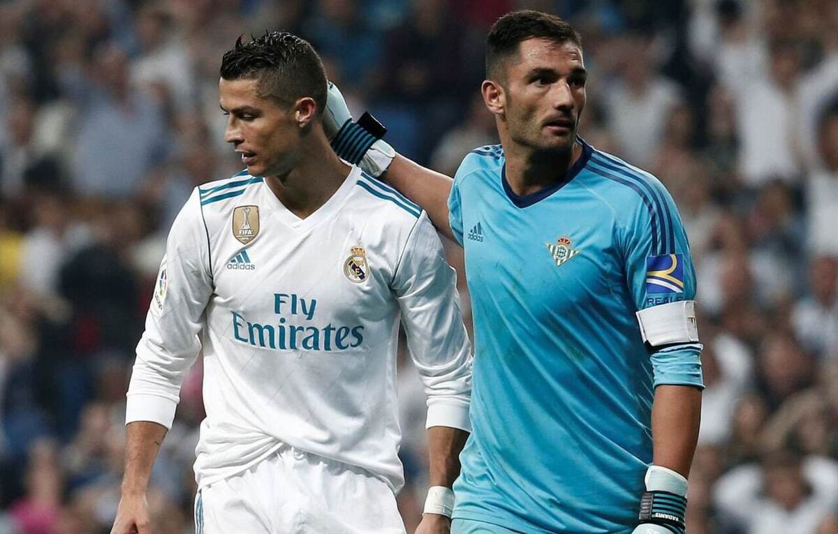 مخالفت ساپینتو با درخواست گلر اسپانیایی استقلال