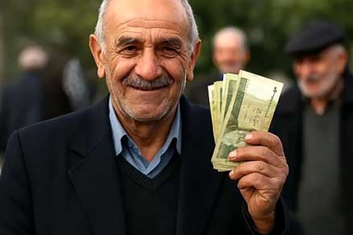 خبر خوش برای بازنشستگان/ واریزی جدید در راه است