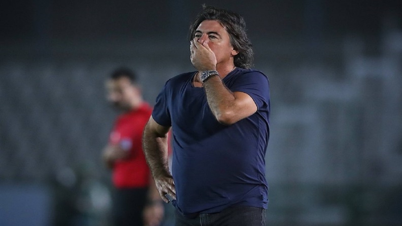 عواملی که باعث ماندگاری ساپینتو در استقلال شد