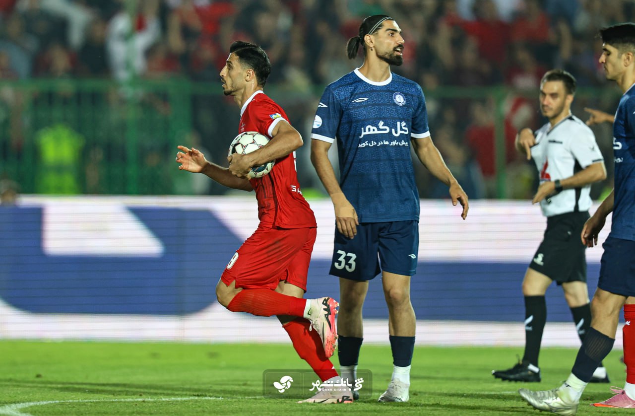 پیام علیپور به هواداران پرسپولیس؛ آخر فصل خوشحالتان خواهیم کرد / عکس