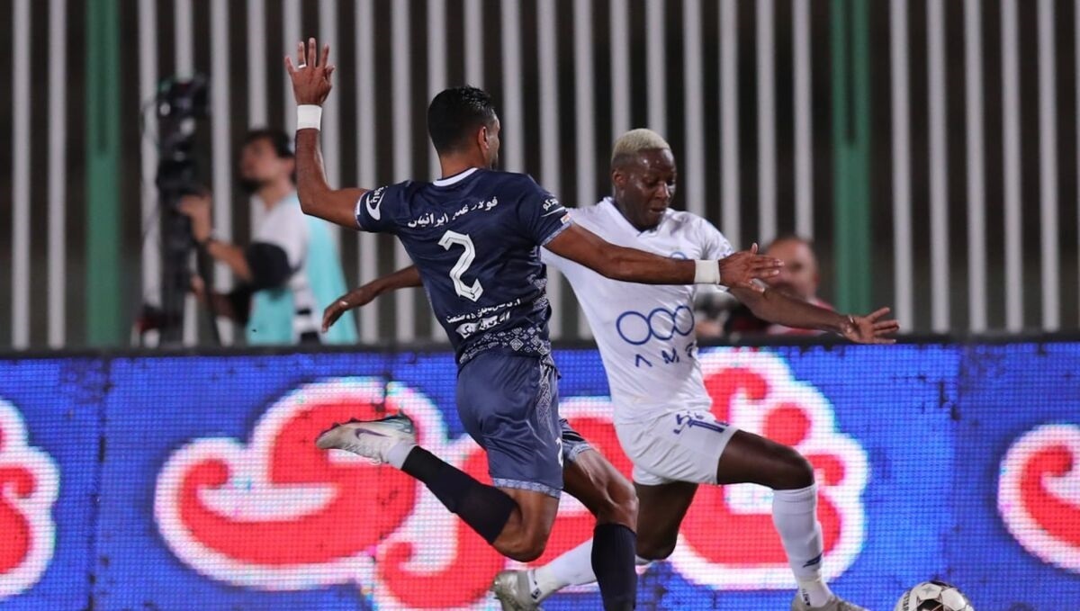 جمله عجیب موعود بنیادی‌فر به بازیکن خارجی استقلال؛ Be Careful!