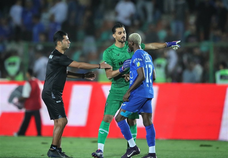 ورمزیار: مدیران استقلال برای دل مجازی‌ها و هواداران بازیکن گرفتند/ جنپو بیشتر در لیست مازاد تیم‌هایش بوده است