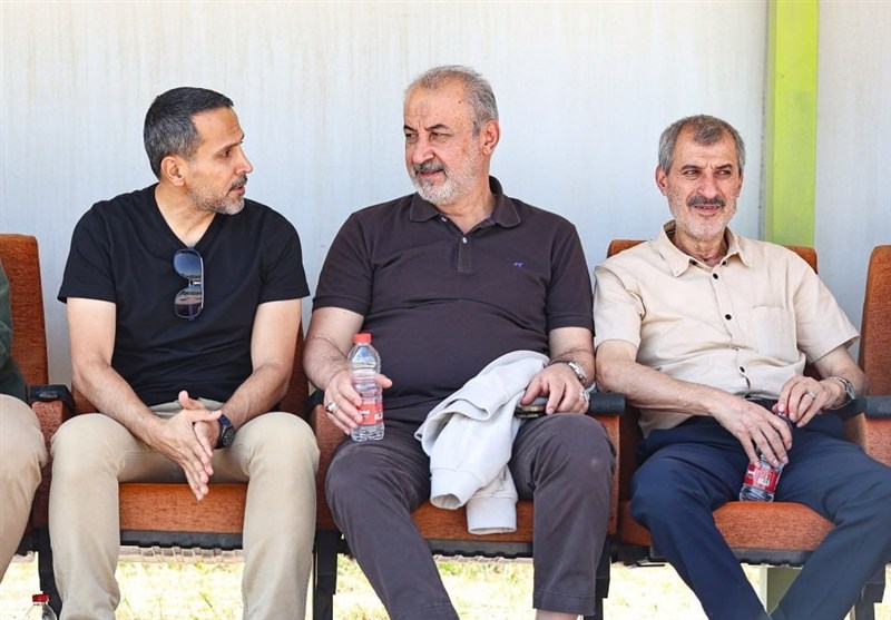درویش با مایلی‌کهن و کاویانپور به محل تمرین پرسپولیس رفت