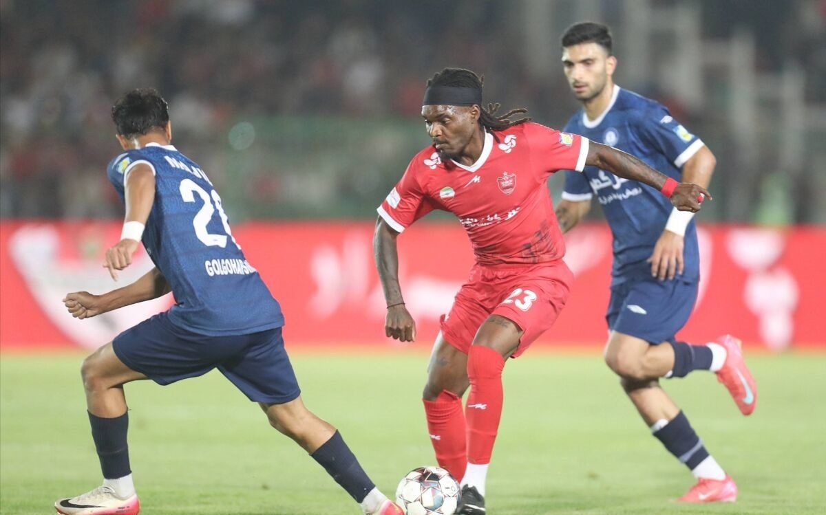 پشت پرده تهدیدهای پشت سر هم پرسپولیس توسط مدیرعامل استقلال! پشت پرده تهدیدهای پشت سر هم پرسپولیس توسط مدیرعامل استقلال!