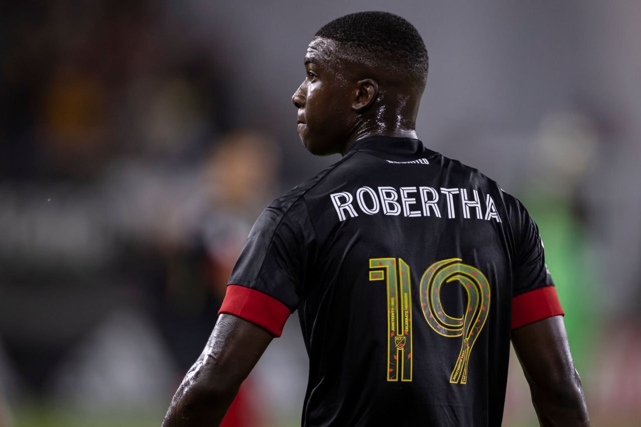 شکار خاموش پرسپولیس؛ نایجل روبرتا در تهران!