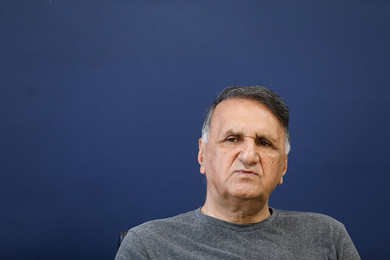 آقای قلعهنویی بیرانوند را نیمکتنشین کن/ چرا تیم وحید هاشمیان روبهعقب بازی میکند؟ آقای قلعهنویی بیرانوند را نیمکتنشین کن/ چرا تیم وحید هاشمیان روبهعقب بازی میکند؟