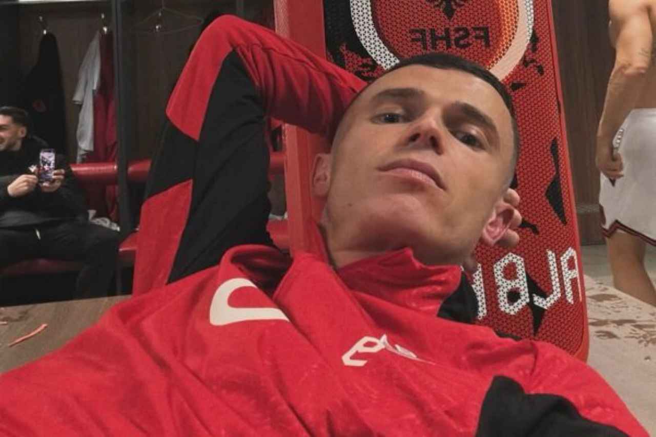 یاسر آسانی یک نیمکت نشین محض در تیم ملی آلبانی