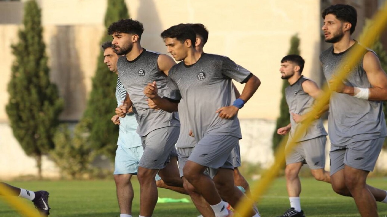 سه بازیکن به تمرین استقلال اضافه می‌شوند