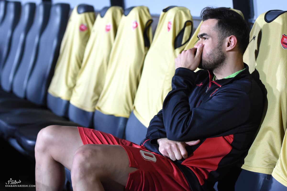 لطف کاناوارو به پرسپولیس و هاشمیان