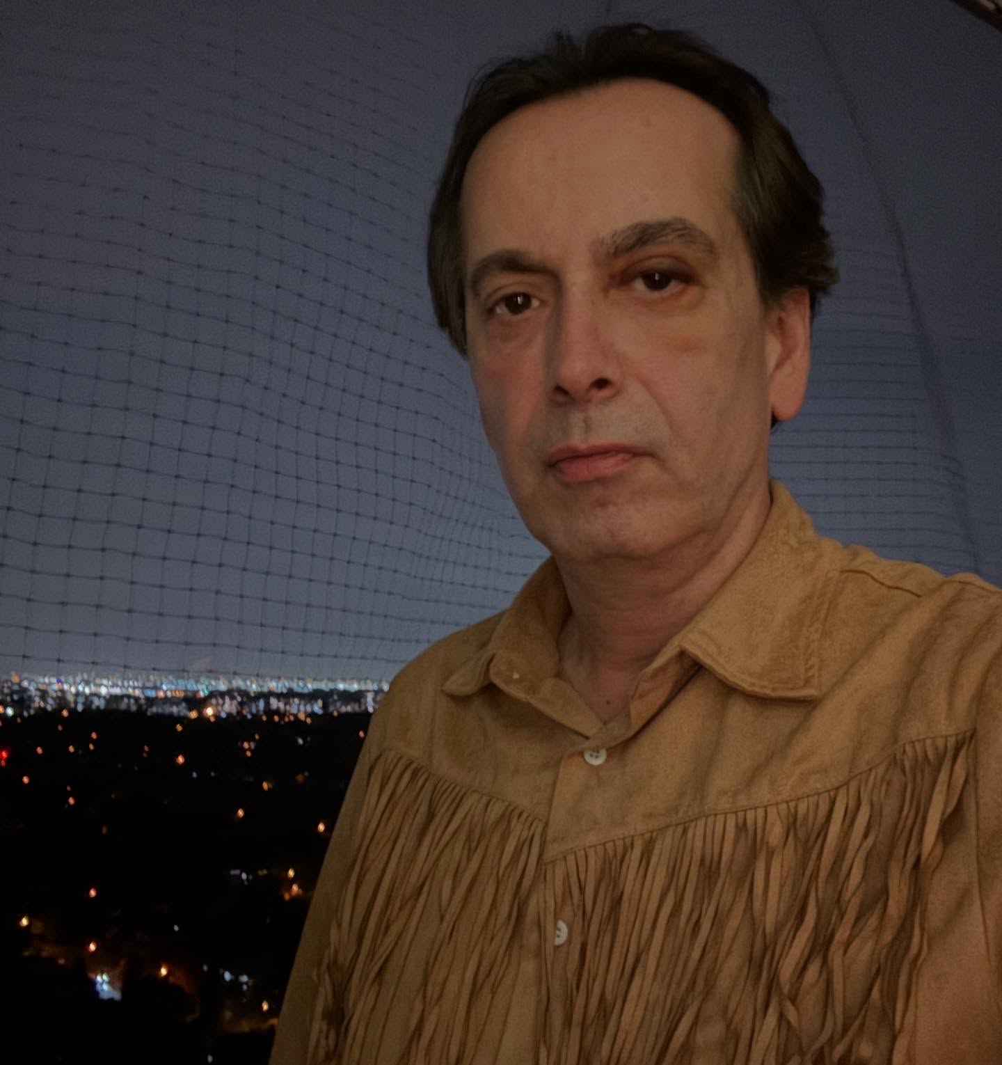 پست عاشقانه صابر سریال ستایش در اینستاگرام پست عاشقانه صابر سریال ستایش در اینستاگرام