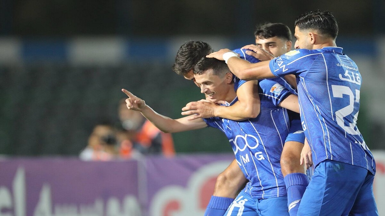 ابراز رضایت ساپینتو از بازیکنان خط دفاعی استقلال