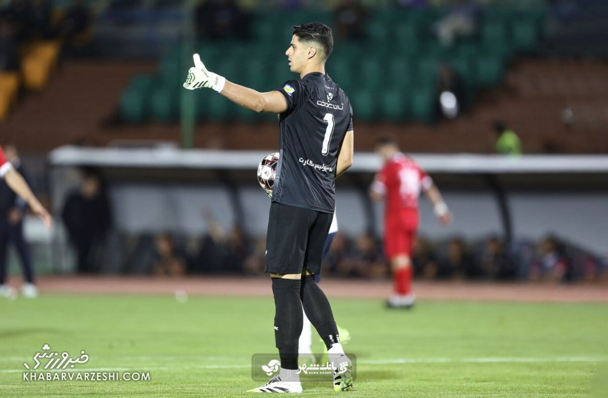 بهترین خرید تابستانی پرسپولیس عصای دست هاشمیان