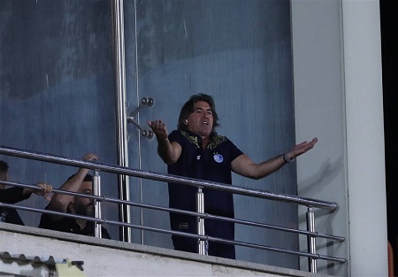 جزئیات گردوخاک ساپینتو در رختکن استقلال