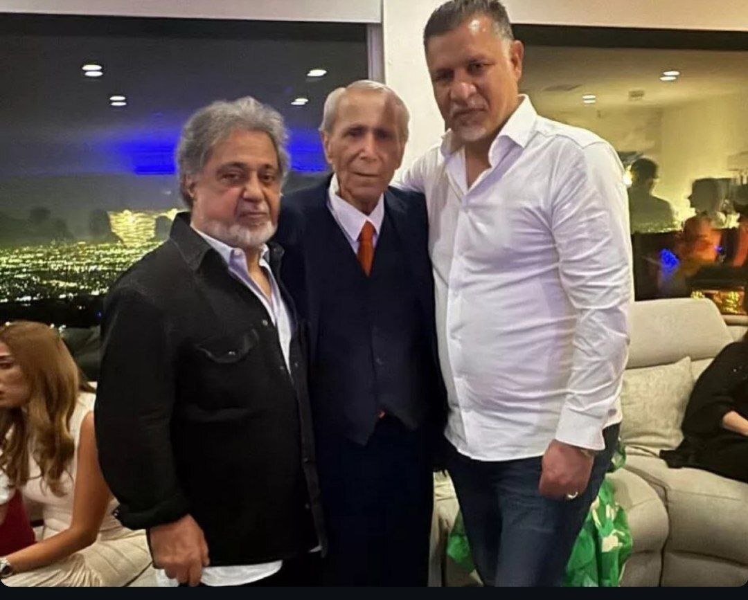 علی دایی کنار خواننده لس آنجلسی؛ یاور همیشه مومن!